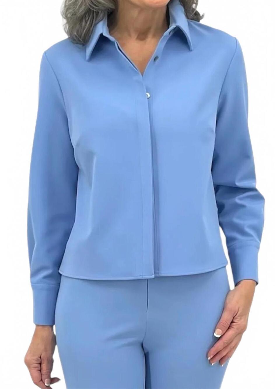 NEW ESTELLE AND FINN crop back pleated shirt in cornflower